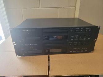 TASCAM CD 200IL (BOTH)