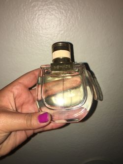 Khloe nomade fragrance