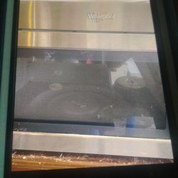 Whirlpool Underthecounter or overhead Microwave