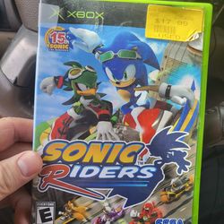 Original Xbox game Sonic Riders works perfectly great condition no manual pick up in Yorkville