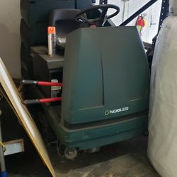 nobles  ridding floor scrubber 