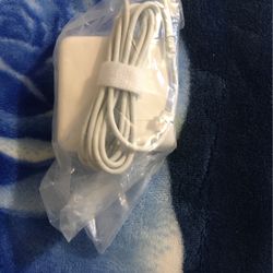 Apple MacBook Charger
