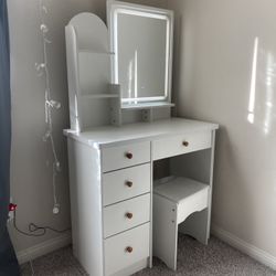 Vanity With LED Mirror 