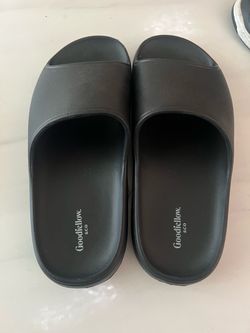 Brand New Goodfellow & Co. Black Slides – Men’s Size 7