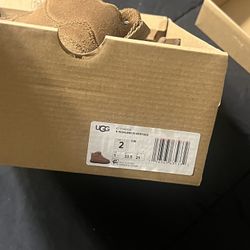 Ugg Size 2 