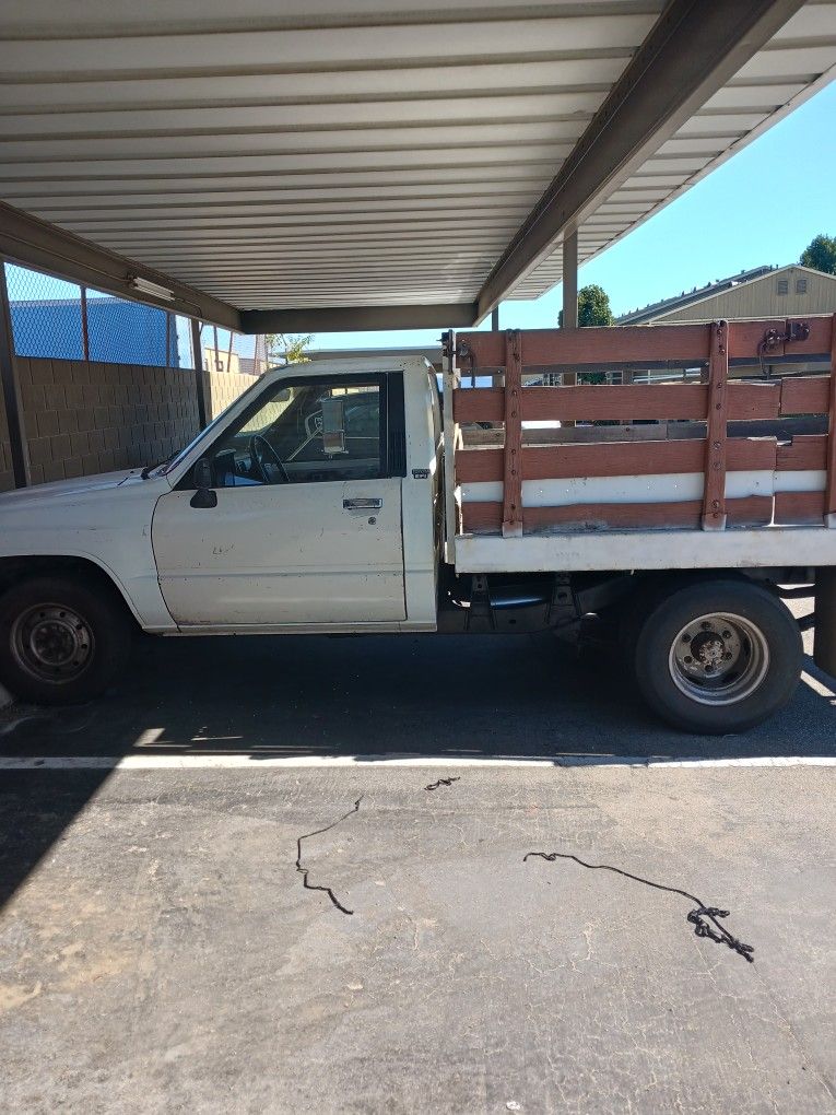 Toyota Flatbed for Sale in Palm Springs, CA OfferUp