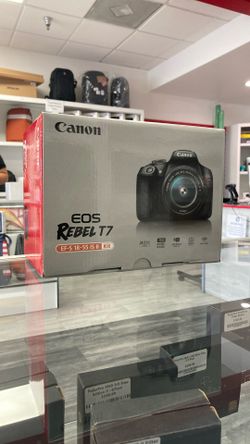 Canon Rebel T7 Kit w/ 18-55mm