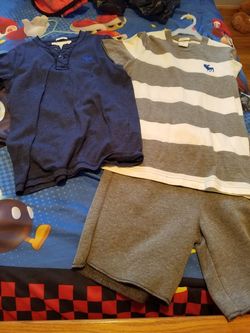 2 abercrombie kids t shirts and pant large
