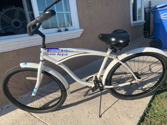26” CRUISER BIKE