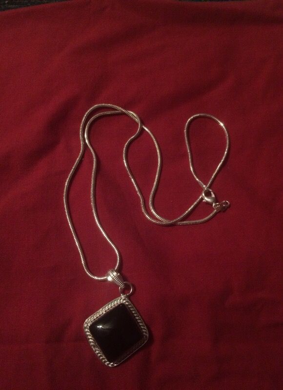 Silver necklace with pendant