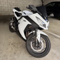 2013 Kawasaki Ninja 300