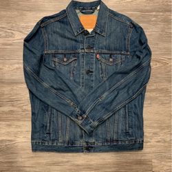 Levi’s Premium Men’s Medium Blue Trucker Jacket L