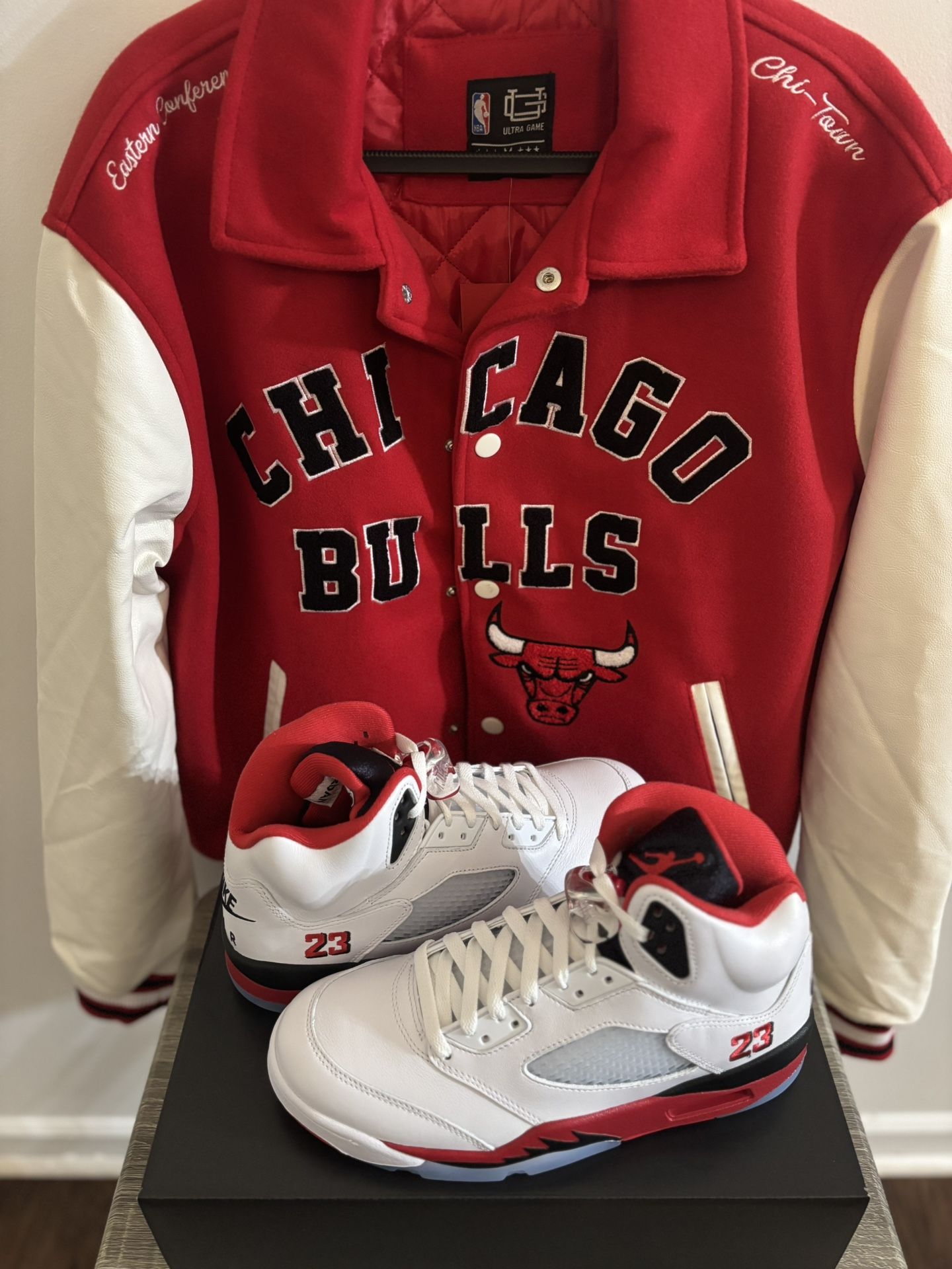 brand New Jordan fire red 5’s Size 8.5 
