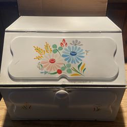 Vintage Bread Basket 