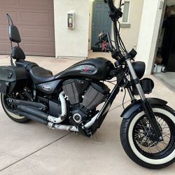 2015 Victory Highball