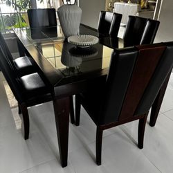 Beautiful Dining Set Table