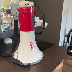 Megaphone