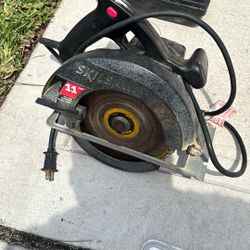 Skilsaw Circular Saw