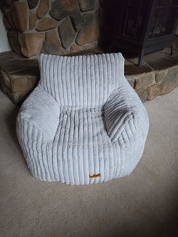 Children's light grey bean bag chair