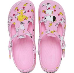 Peanuts Crocs Mary Jane clogs
