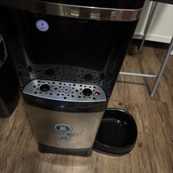 Primo water dispenser 