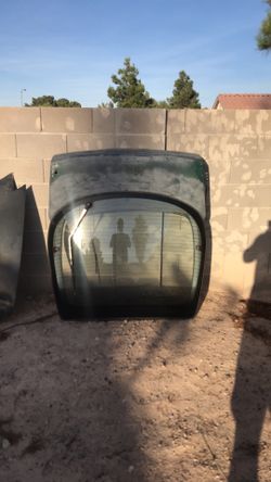 2 integra rear hatches