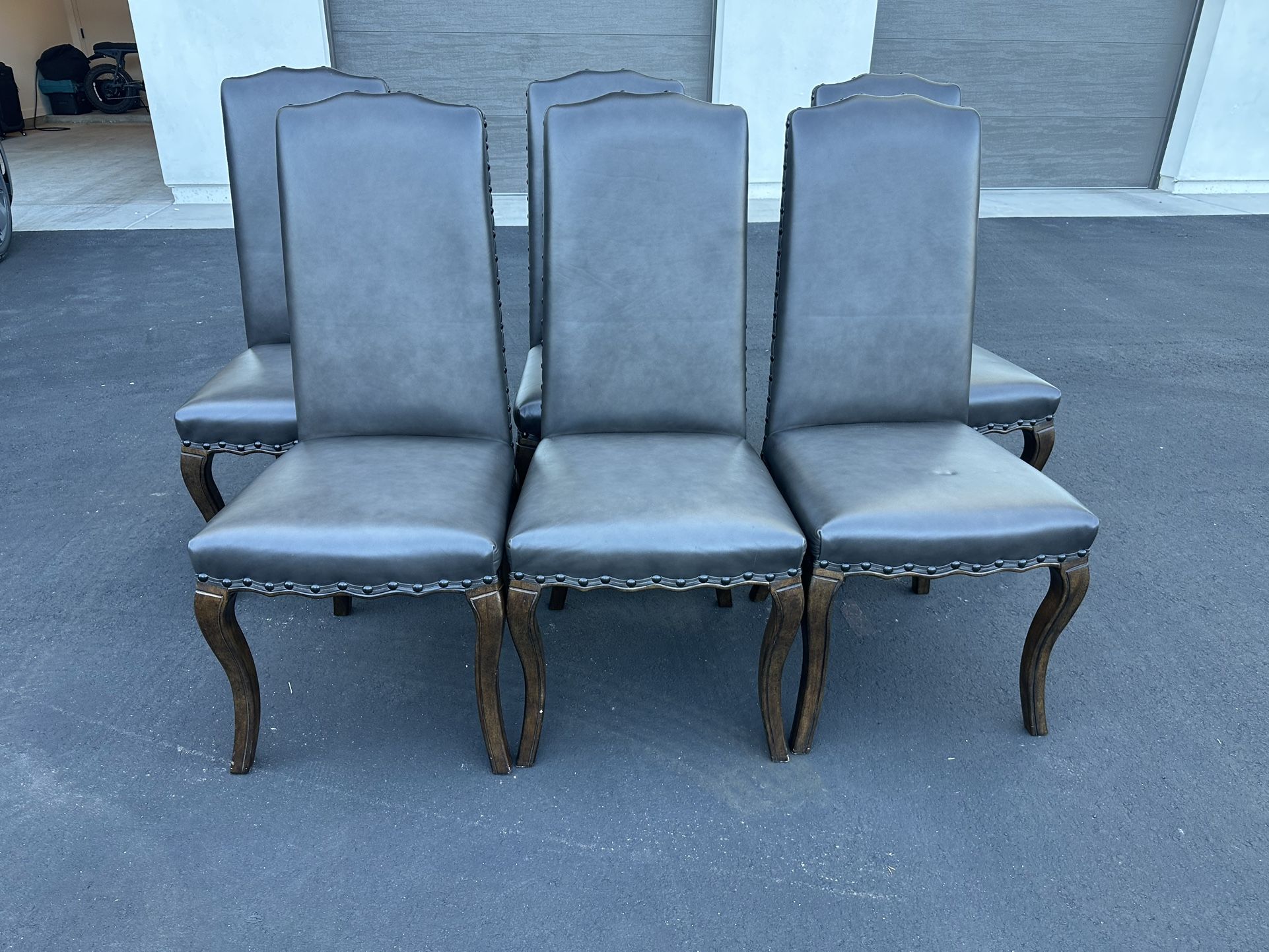 Leather Dinning Room Chairs 