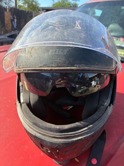 Casco negro