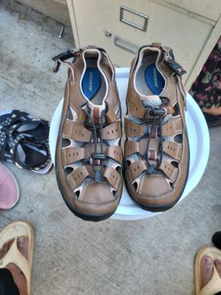 Dockers  Looks Size 11