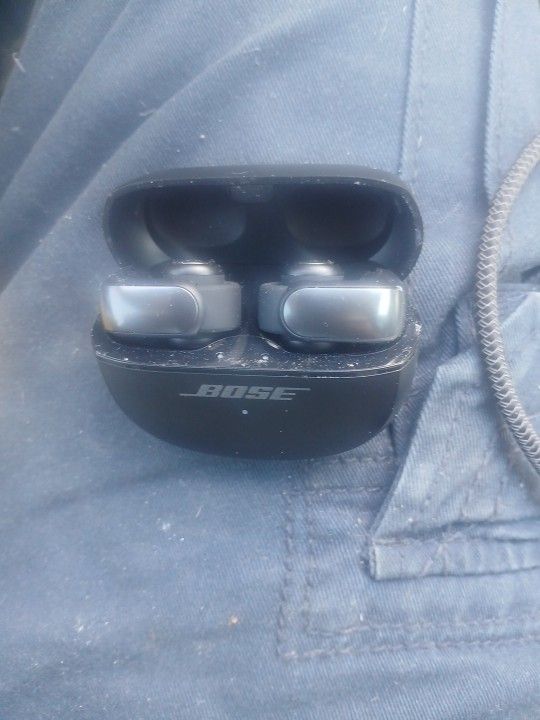 BOSE EARBUDS