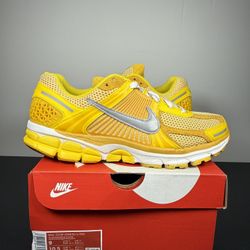 Nike Vomero 5 Yellow Orche Size 9m 