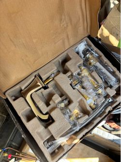 Bathroom Faucet Set with Hardware