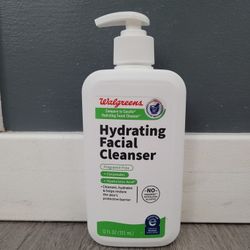 Hydrating Facial Cleanser