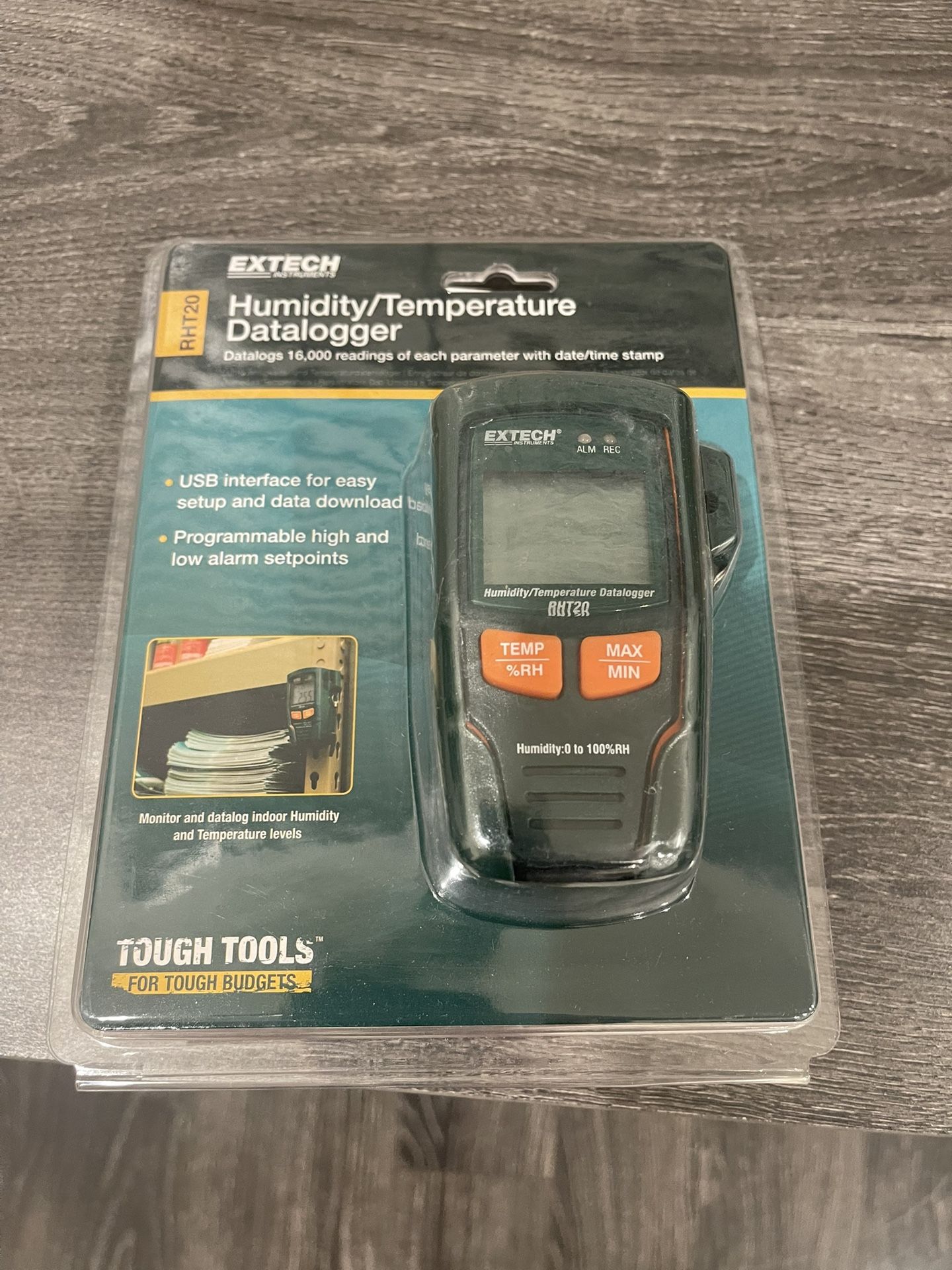 Humidity Temperature Data Logger