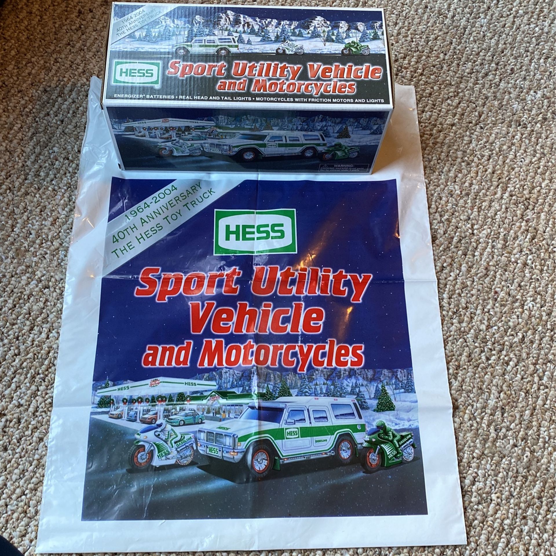 2004 Hess Anniversary Edition Sport Utility Vehicle And Motorcycle