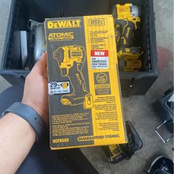 Dewalt Atomic Impact 