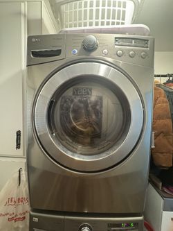 LG EXTRA LARGE CAPACITY GAS DRYER