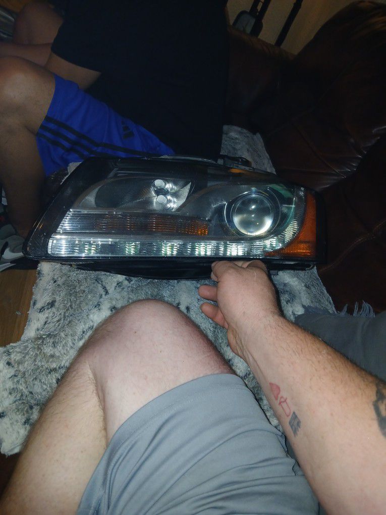 2012 audi a5 headlight assembly driver side  left