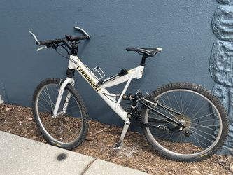 Cannondale Super V 700