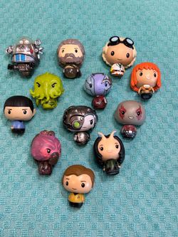 Funko Pint Size Heroes vinyl mini-figures x12. *See description.