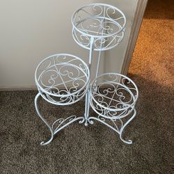 Decorative Plant Holder 