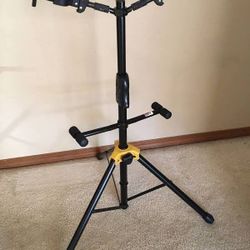 Dual Guitar Stand