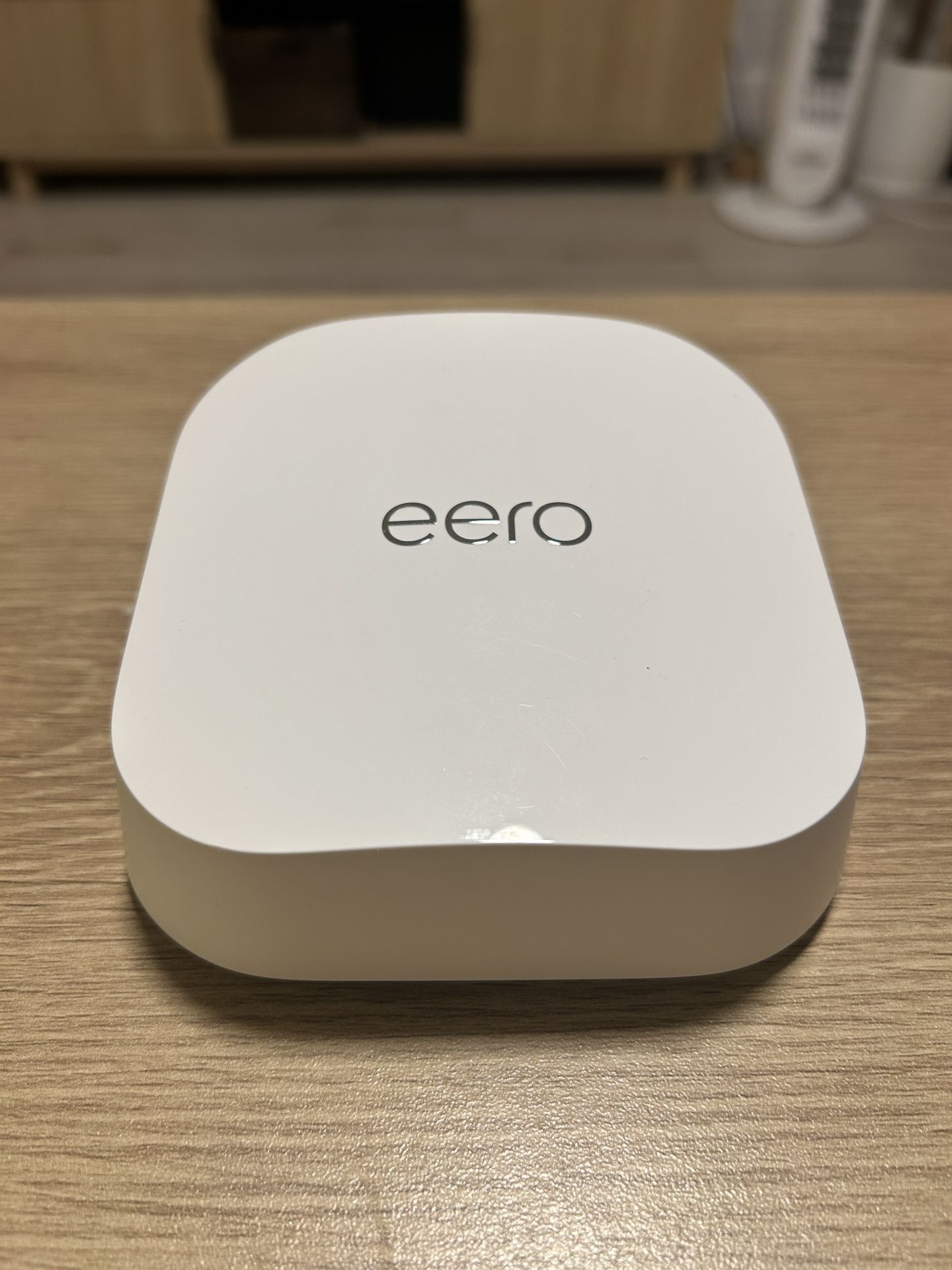 eero 7 Dual-band mesh Wi-Fi 7 router