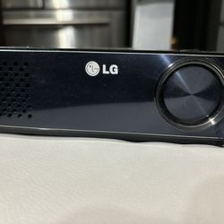 LG HW350T DLP PROJECTOR
