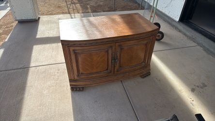 Dresser