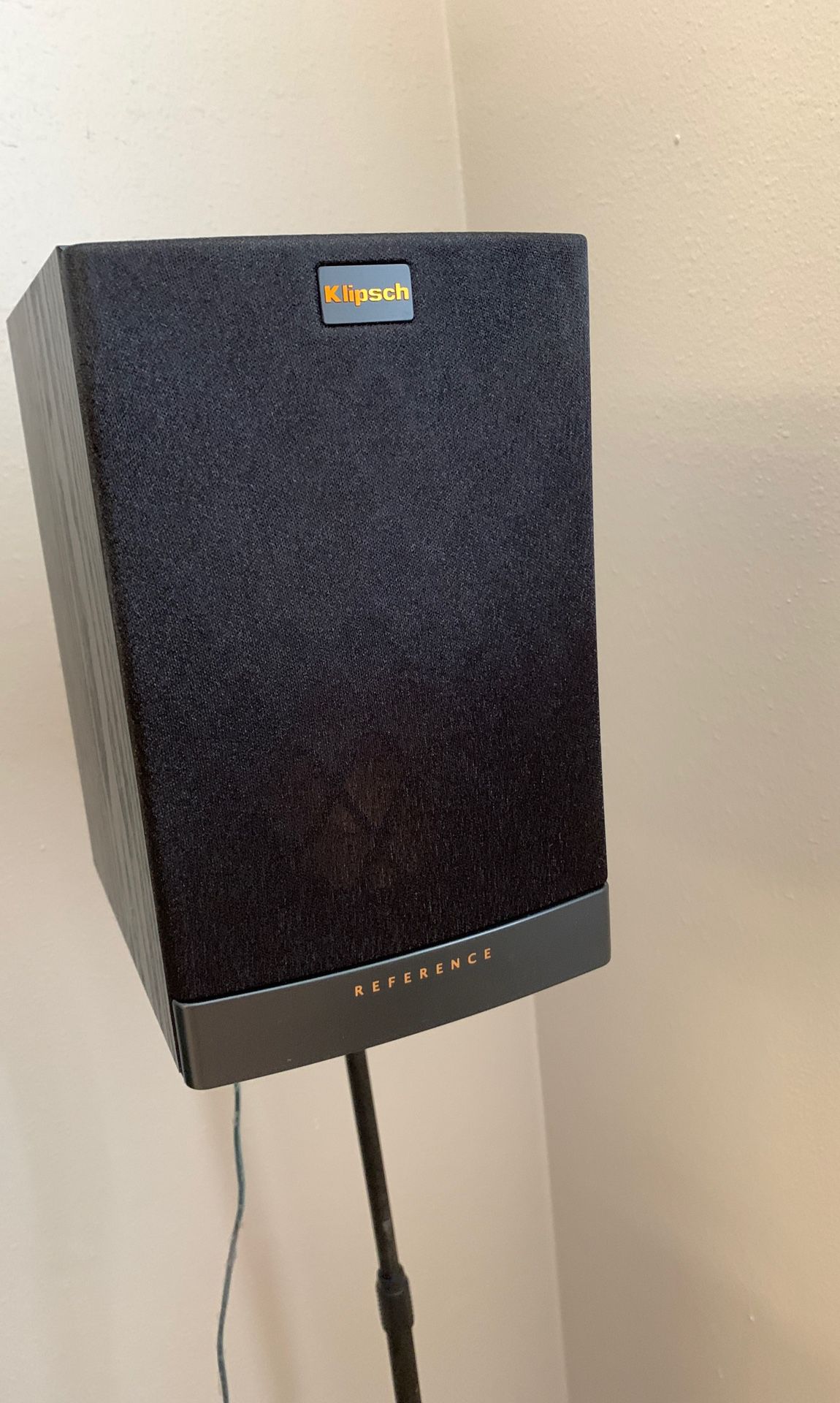 Klipsch Reference RB 10 with Sanus stands