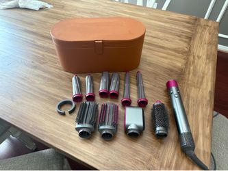Dyson Air-wrap Styler