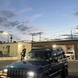 Clean ’97 Cherokee — 4x4, Upgraded & Off-Road Ready