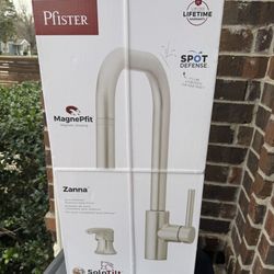 Kitchen Faucet- Luxury Stainless Steel NEW