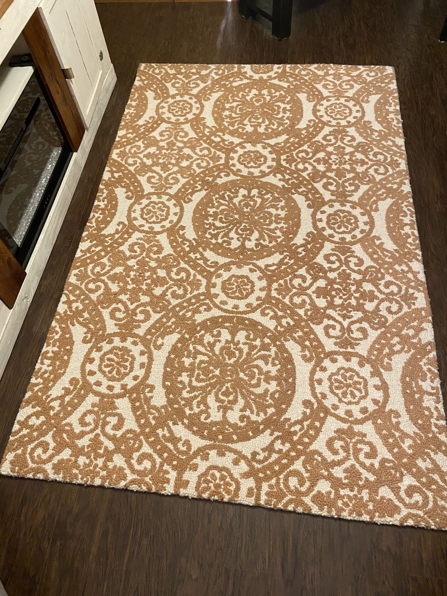 Rachel Zoe Area Rug 5x8